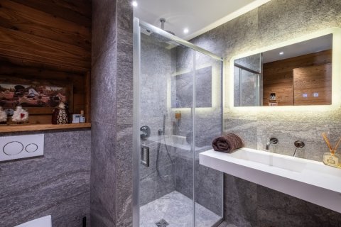 4 bedrooms House in Notre-Dame-de-Bellecombe, France No. 100217 8