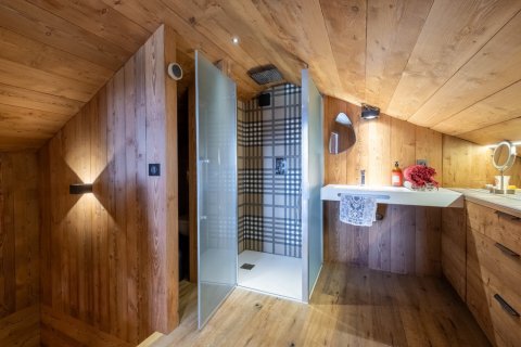 4 bedrooms House in Notre-Dame-de-Bellecombe, France No. 100217 13