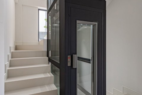 4 bedrooms Villa in Tan Xuan, Vietnam No. 83967 2