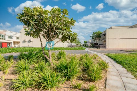 2 bedrooms Townhouse in Binh Duong, Vietnam No. 95098 22