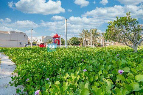 2 bedrooms Townhouse in Binh Duong, Vietnam No. 95098 21