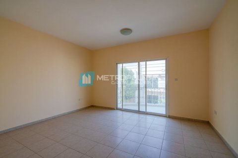 2 bedrooms Townhouse in Binh Duong, Vietnam No. 95098 13