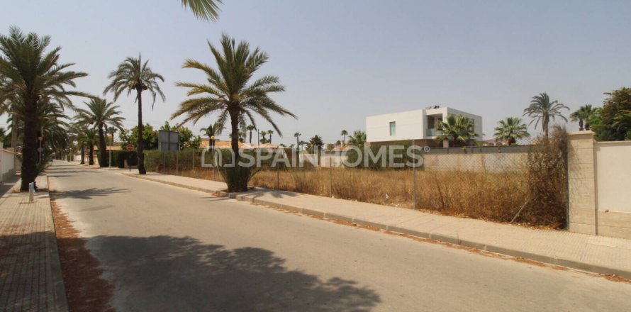 894m² Land en Orihuela, Spain No. 127851