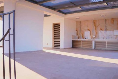 3 bedrooms Penthouse in Agios Tychonas, Cyprus No. 35254 3