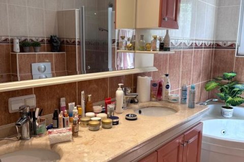 Вилла с 3 комнатами в Льентьеу, Вьетнам №92965 26