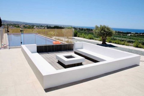 4 bedrooms House in Pegeia, Cyprus No. 100427 4