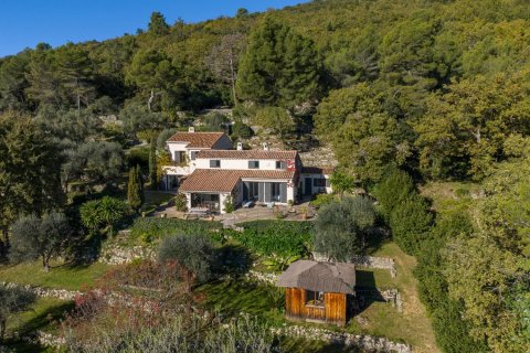 8 bedrooms Villa in Grasse, France No. 72366 2