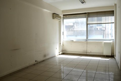 220m² Commercial property in Athens, Greece No. 59209 2