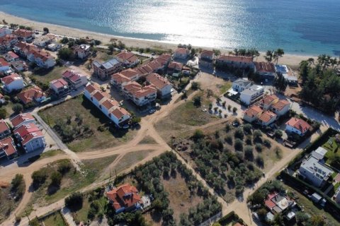 768m² Land in Polygyros, Greece No. 109034