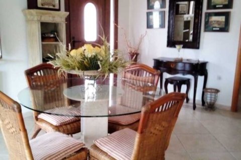 Дом с 5 спальнями в Халкидики, Греция №108737 5