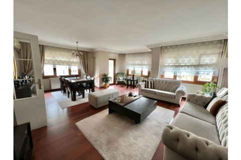 4 dormitorios Apartment en Besiktas, Turkey No. 123447