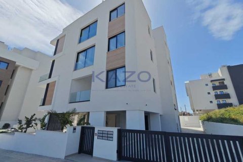 3 bedrooms Apartment in Agios Athanasios, Cyprus No. 84527 1