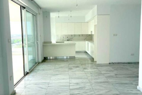 4 bedrooms Apartment in Larnaca, Cyprus No. 77408 6