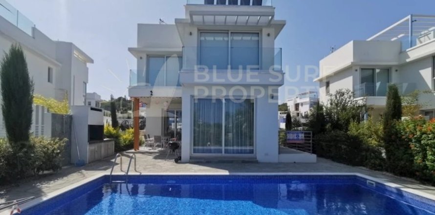 3 bedrooms Villa in Protaras, Cyprus No. 36564
