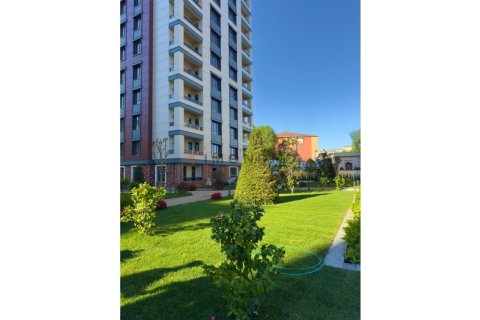 3 bedrooms Apartment in Zeytinburnu, Turkey No. 121223