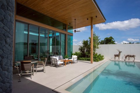 3 bedrooms Villa in Phuket, Thailand No. 3085 18