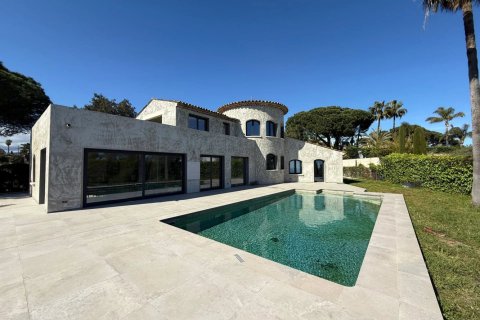 6 bedrooms Villa in Cannes, France No. 100303 10