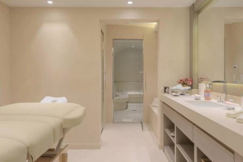 5 bedrooms Villa in Le Cannet, France No. 99781 17