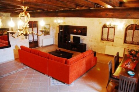 Дом с 5 спальнями в Закинтос, Греция №24659 9