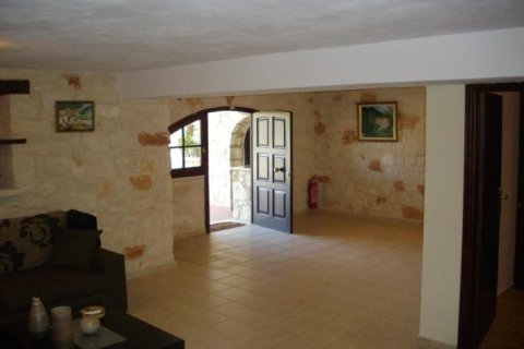 Дом с 5 спальнями в Закинтос, Греция №24659 20