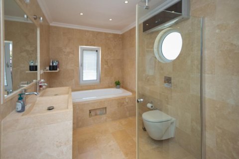 5 rooms Villa in Nong Ha, Vietnam No. 20950 18