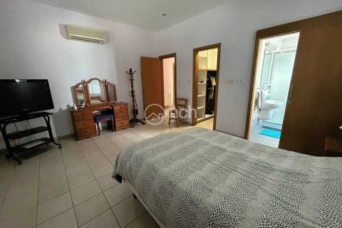 5 dormitorios House en Strovolos, Cyprus No. 63369 16