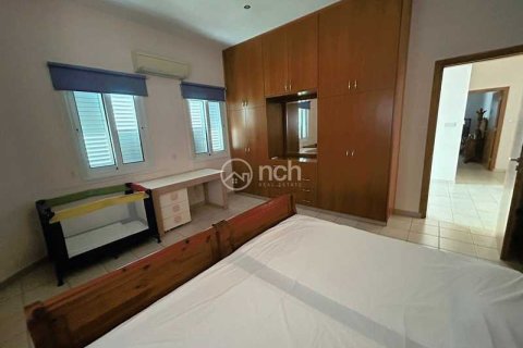 5 dormitorios House en Strovolos, Cyprus No. 63369 12