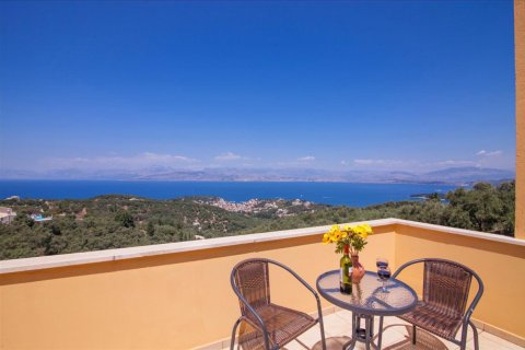 3 bedrooms Villa in Corfu, Greece No. 61615 11