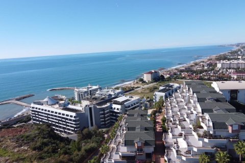 3 rooms Apartment in Konakli, Turkey No. 21445