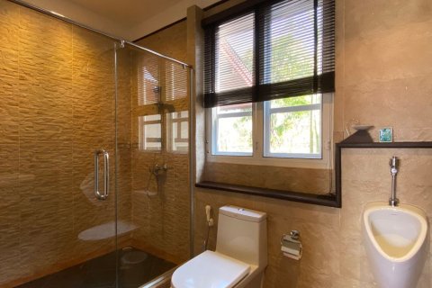4 bedrooms House in Chiang Mai, Thailand No. 1376 17