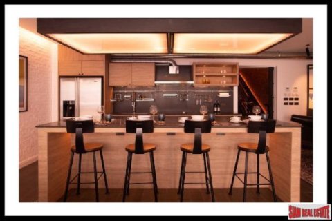 5 bedrooms Duplex in Bangkok, Thailand No. 95930 17