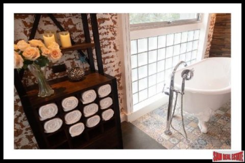 5 bedrooms Duplex in Bangkok, Thailand No. 95930 5