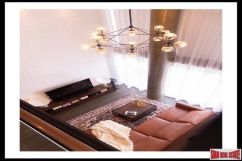 5 bedrooms Duplex in Bangkok, Thailand No. 95930 16