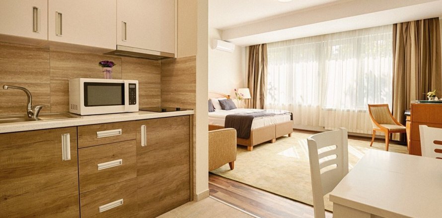 Коммерческая недвижимость 494м² в Duc Tan, Вьетнам №27528