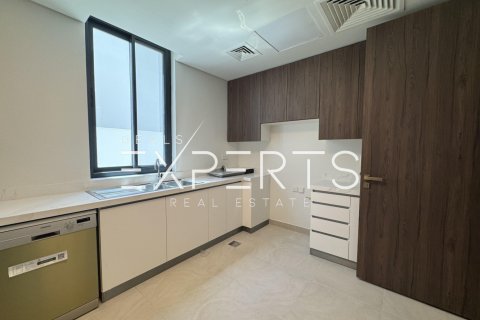 5 bedrooms Villa in Bavaria Town, Vietnam No. 70575 42