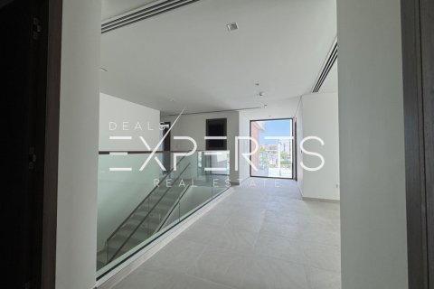 5 bedrooms Villa in Bavaria Town, Vietnam No. 70575 13