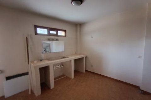 225m² House à Artemida, Greece No. 107736 5