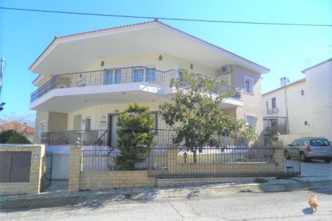 700m² Building in Thessaloniki, Greece No. 57072 1