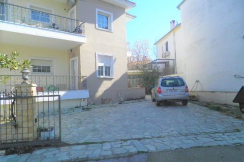 700m² Building in Thessaloniki, Greece No. 57072 3