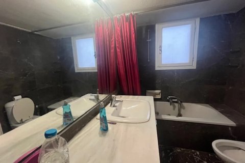 2 bedrooms Apartment in Palaio Faliro, Greece No. 124107 8