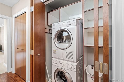 3 bedrooms Condo  in Denver, USA No. 61992 17