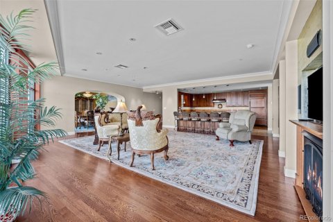 3 bedrooms Condo  in Denver, USA No. 61992 6