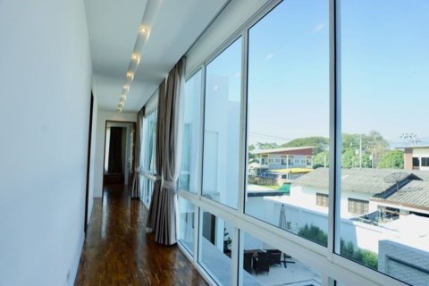 5 bedrooms House in Chiang Mai, Thailand No. 1572 7