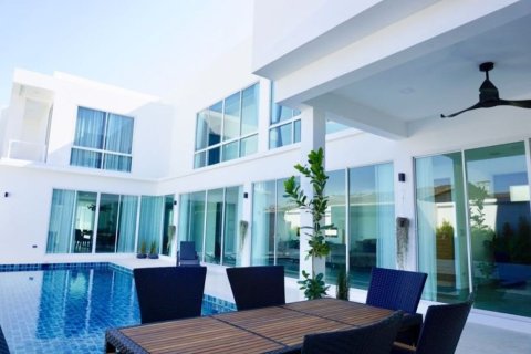 5 bedrooms House in Chiang Mai, Thailand No. 1572 24