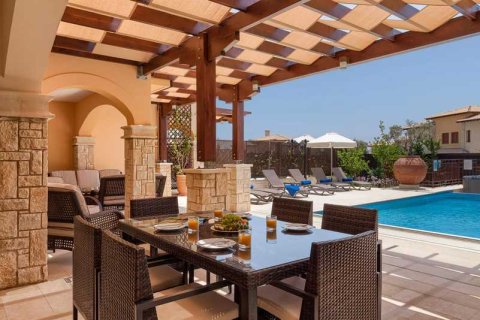 3 dormitorios Villa en Paphos, Cyprus No. 29008 12