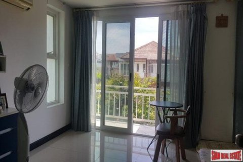 3 bedrooms Hotel Apartment in Phuket, Thailand No. 96619 6
