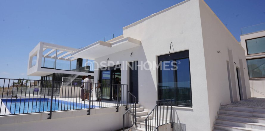 3 bedrooms Villa in Polop, Spain No. 89073