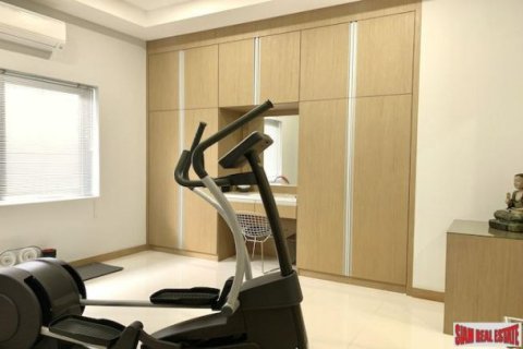 4 bedrooms Villa in Pattaya, Thailand No. 96600 22