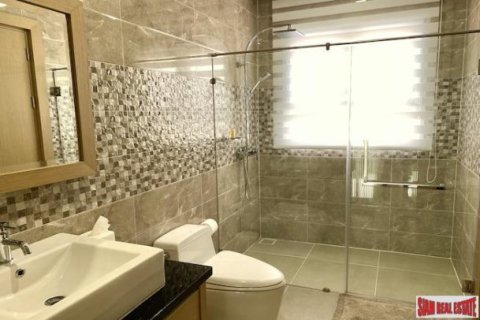 4 bedrooms Villa in Pattaya, Thailand No. 96600 23