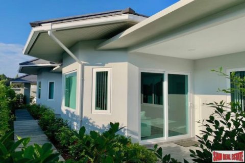 4 bedrooms Villa in Pattaya, Thailand No. 96600 6